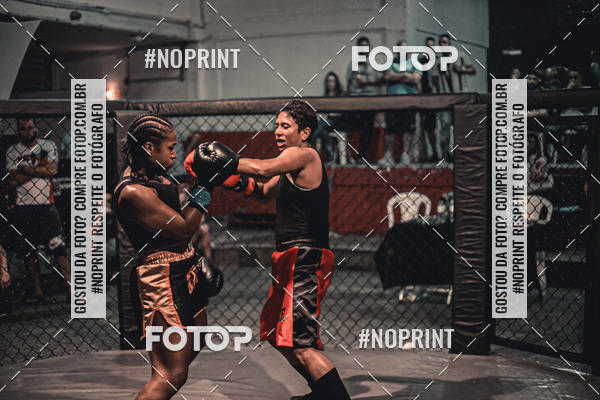 Buy your photos of the eventElite Fighting Championship on Fotop