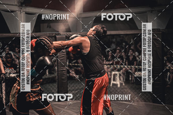 Buy your photos of the eventElite Fighting Championship on Fotop