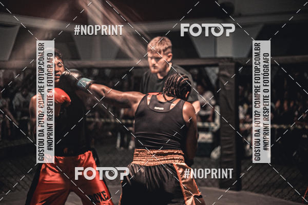 Buy your photos of the eventElite Fighting Championship on Fotop