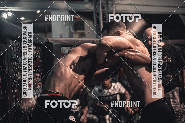 Buy your photos of the eventElite Fighting Championship on Fotop