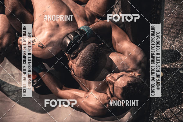 Buy your photos of the eventElite Fighting Championship on Fotop
