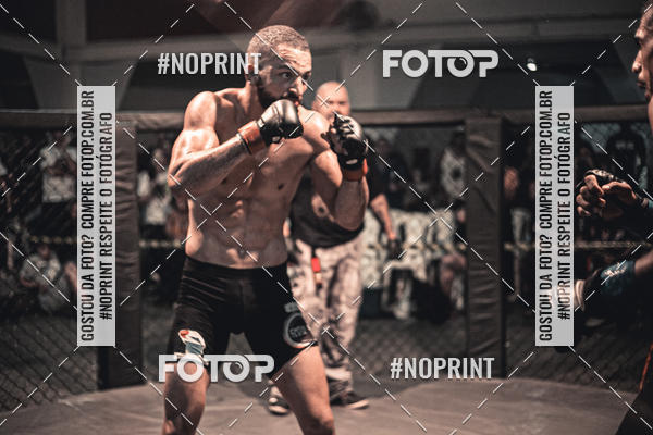 Buy your photos of the eventElite Fighting Championship on Fotop