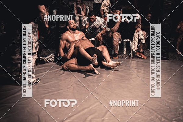 Buy your photos of the eventElite Fighting Championship on Fotop