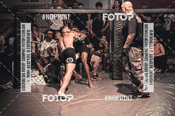 Buy your photos of the eventElite Fighting Championship on Fotop
