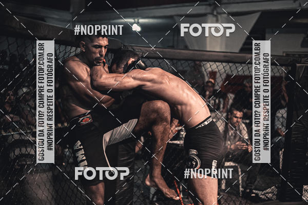 Buy your photos of the eventElite Fighting Championship on Fotop