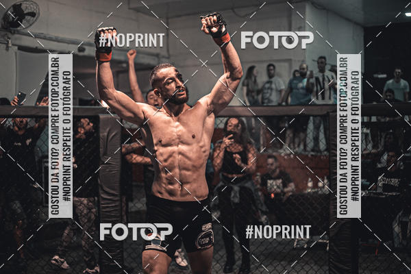 Buy your photos of the eventElite Fighting Championship on Fotop
