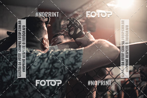 Buy your photos of the eventElite Fighting Championship on Fotop