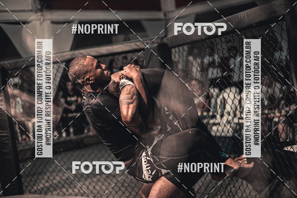 Buy your photos of the eventElite Fighting Championship on Fotop