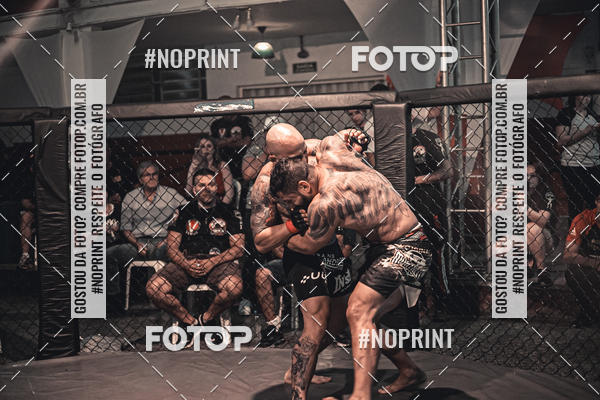 Buy your photos of the eventElite Fighting Championship on Fotop