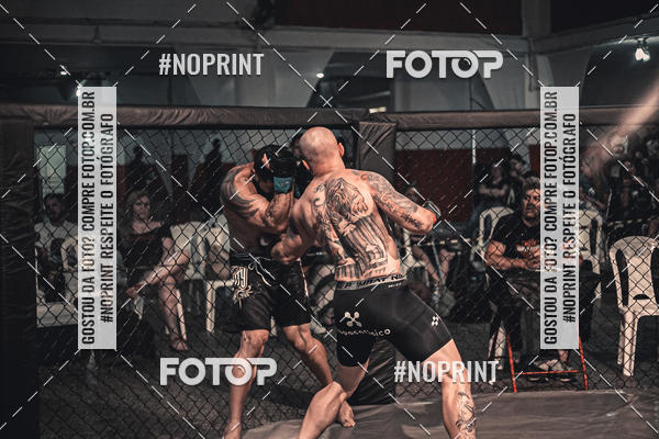 Buy your photos of the eventElite Fighting Championship on Fotop