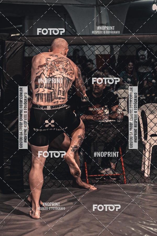 Buy your photos of the eventElite Fighting Championship on Fotop