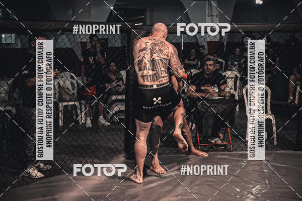 Buy your photos of the eventElite Fighting Championship on Fotop