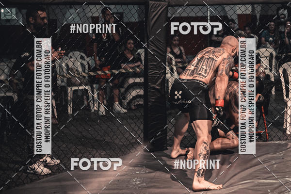 Buy your photos of the eventElite Fighting Championship on Fotop