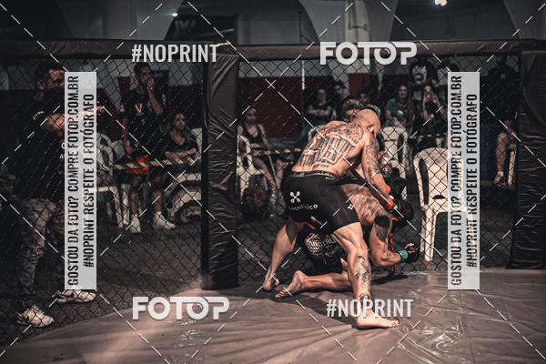 Buy your photos of the eventElite Fighting Championship on Fotop