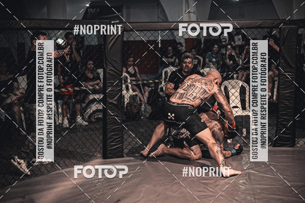 Buy your photos of the eventElite Fighting Championship on Fotop