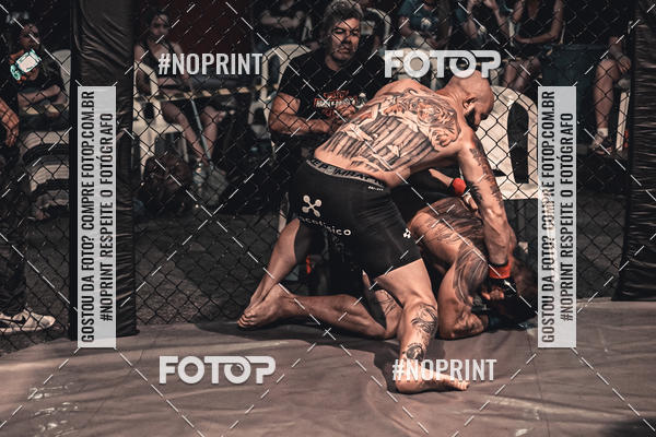 Buy your photos of the eventElite Fighting Championship on Fotop