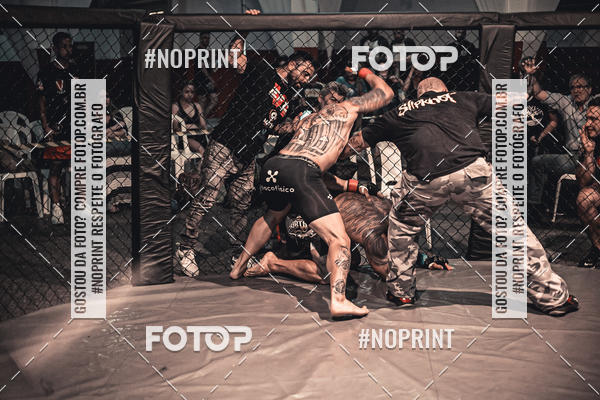 Buy your photos of the eventElite Fighting Championship on Fotop