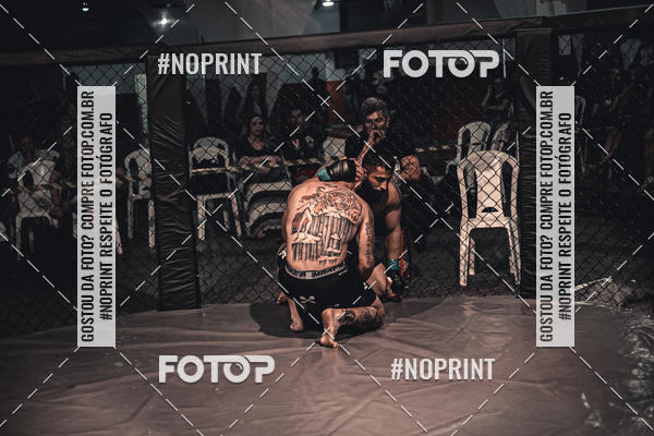 Buy your photos of the eventElite Fighting Championship on Fotop