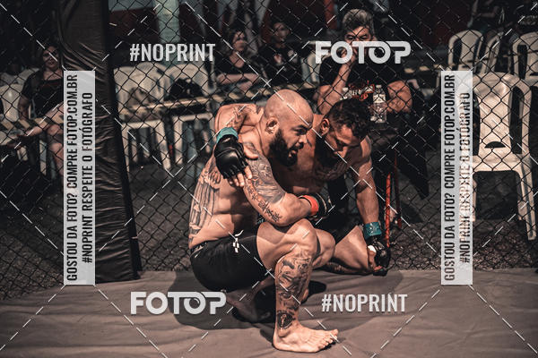 Buy your photos of the eventElite Fighting Championship on Fotop
