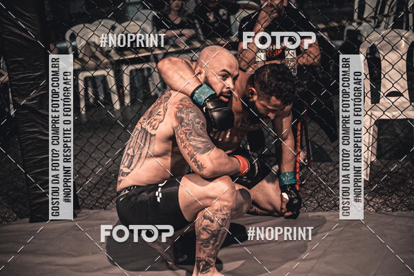 Buy your photos of the eventElite Fighting Championship on Fotop