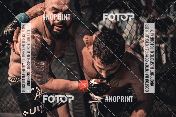 Buy your photos of the eventElite Fighting Championship on Fotop