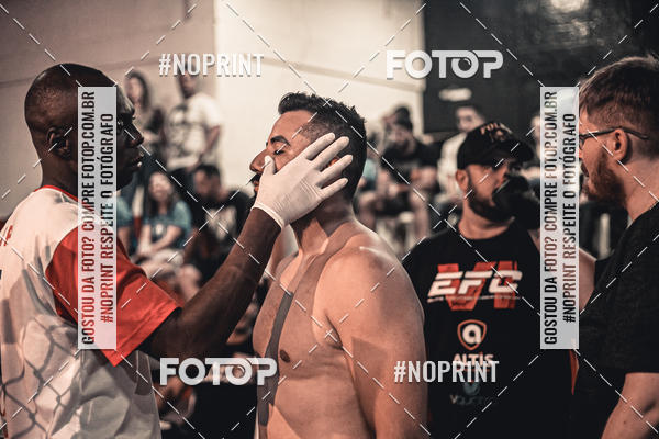 Buy your photos of the eventElite Fighting Championship on Fotop