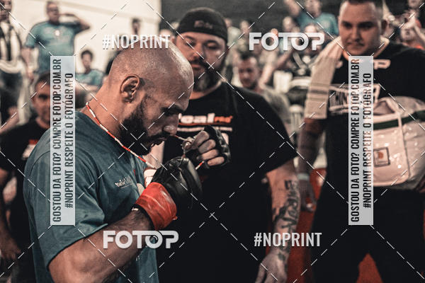 Buy your photos of the eventElite Fighting Championship on Fotop