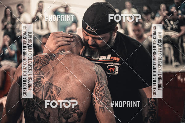 Buy your photos of the eventElite Fighting Championship on Fotop