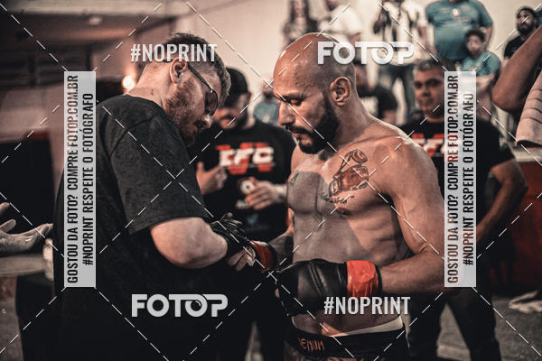 Buy your photos of the eventElite Fighting Championship on Fotop