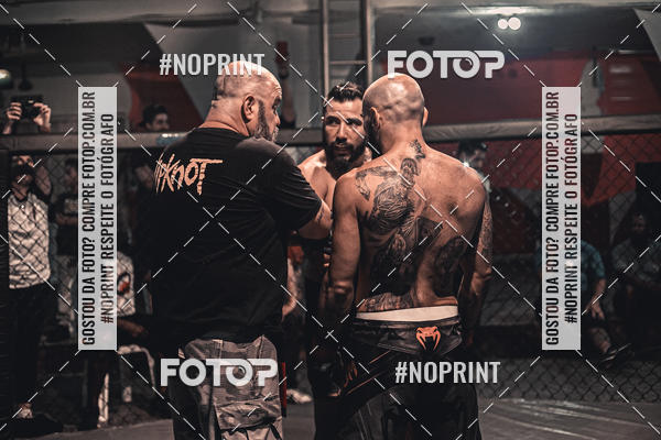 Buy your photos of the eventElite Fighting Championship on Fotop