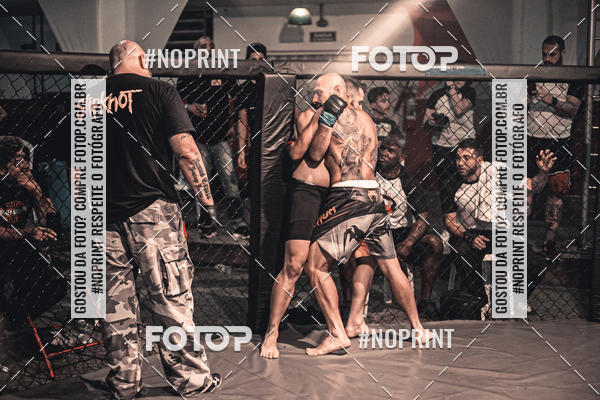 Buy your photos of the eventElite Fighting Championship on Fotop