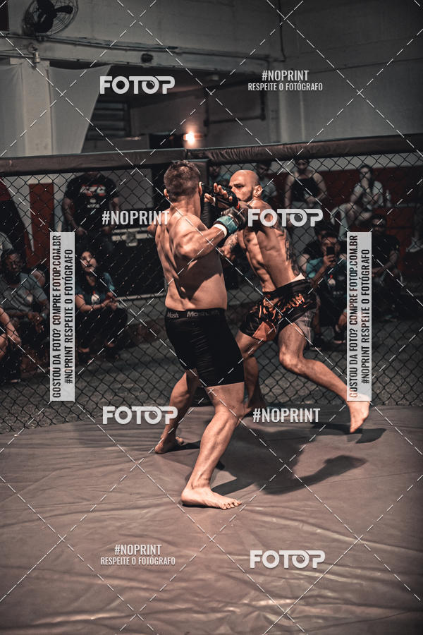 Buy your photos of the eventElite Fighting Championship on Fotop