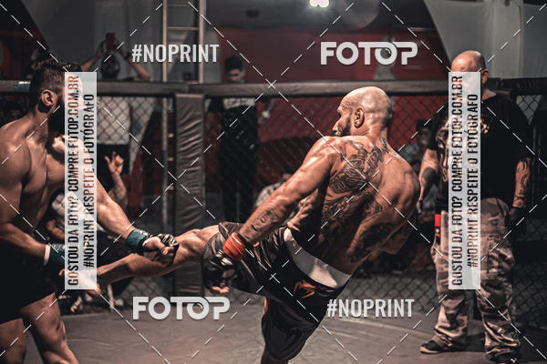 Buy your photos of the eventElite Fighting Championship on Fotop