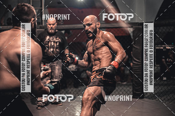 Buy your photos of the eventElite Fighting Championship on Fotop