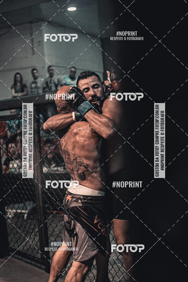 Buy your photos of the eventElite Fighting Championship on Fotop