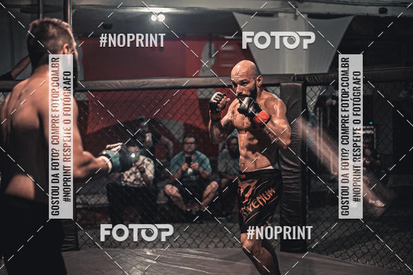 Buy your photos of the eventElite Fighting Championship on Fotop