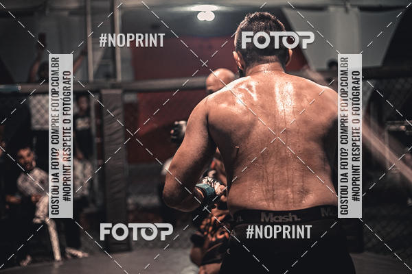 Buy your photos of the eventElite Fighting Championship on Fotop