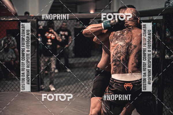 Buy your photos of the eventElite Fighting Championship on Fotop