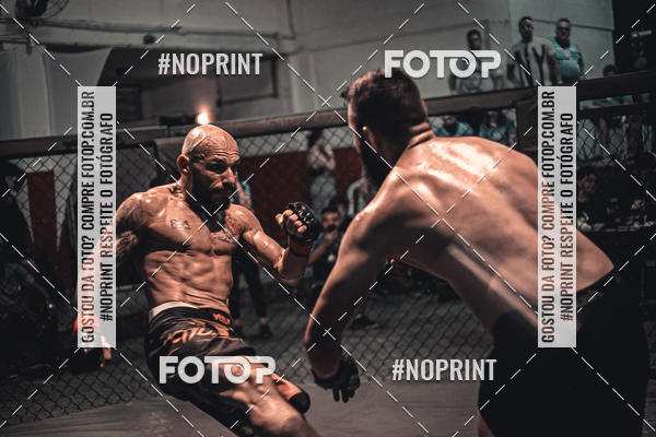 Buy your photos of the eventElite Fighting Championship on Fotop