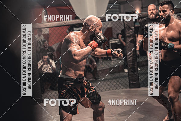 Buy your photos of the eventElite Fighting Championship on Fotop