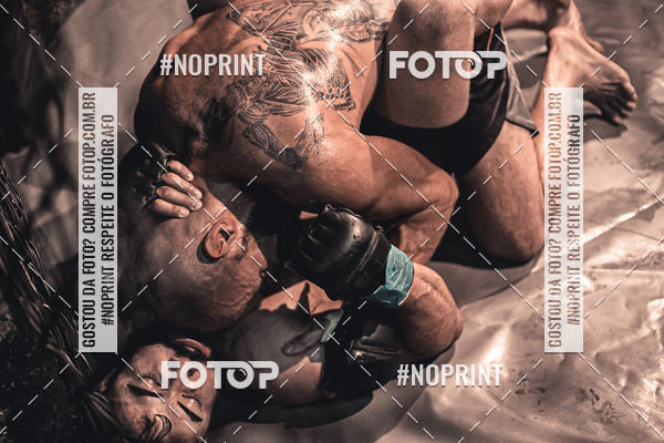 Buy your photos of the eventElite Fighting Championship on Fotop