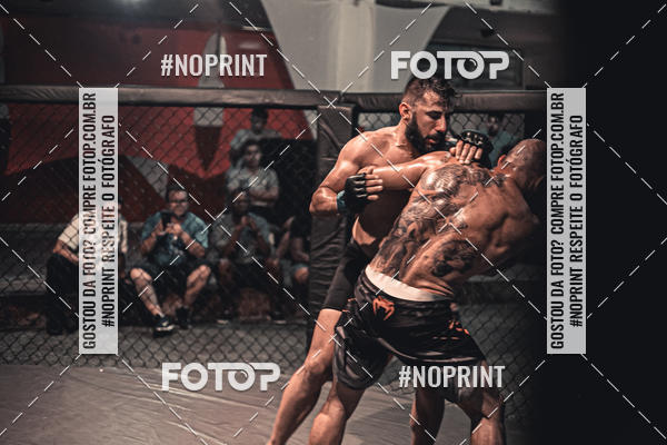 Buy your photos of the eventElite Fighting Championship on Fotop
