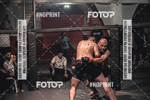 Buy your photos of the eventElite Fighting Championship on Fotop