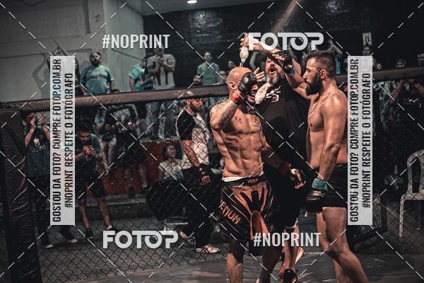 Buy your photos of the eventElite Fighting Championship on Fotop