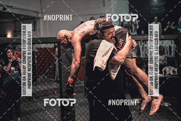 Buy your photos of the eventElite Fighting Championship on Fotop