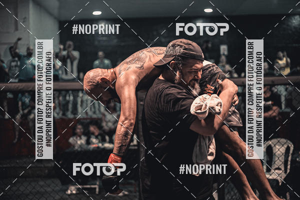 Buy your photos of the eventElite Fighting Championship on Fotop