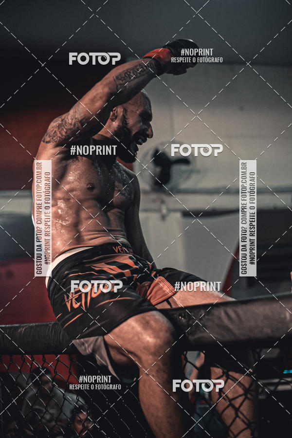 Buy your photos of the eventElite Fighting Championship on Fotop