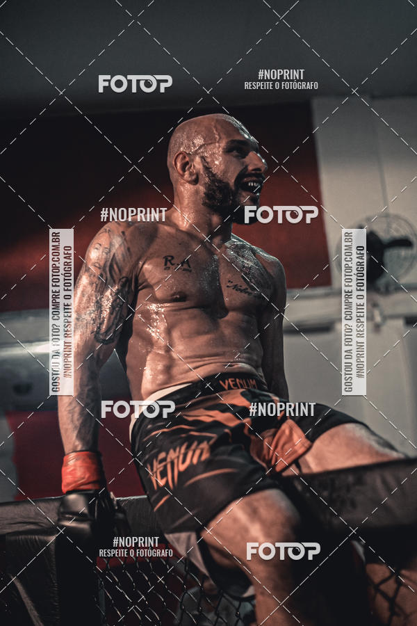 Buy your photos of the eventElite Fighting Championship on Fotop