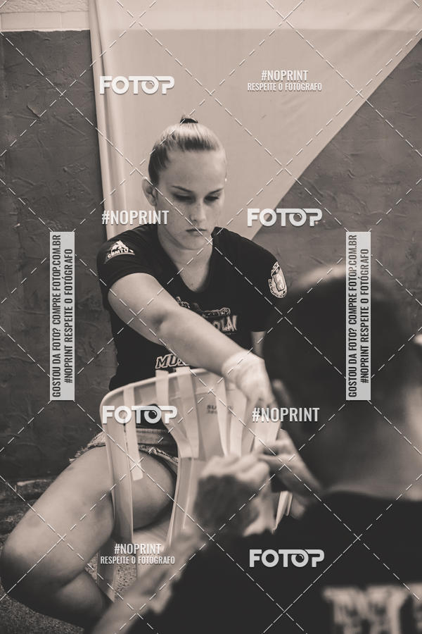 Buy your photos of the eventElite Fighting Championship on Fotop