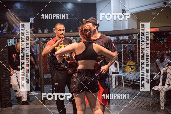 Buy your photos of the eventElite Fighting Championship on Fotop
